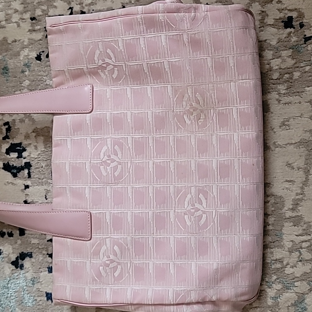 CHANEL Pink Nylon CC Logo Travel Line Tote Bag - Picture 7 of 9